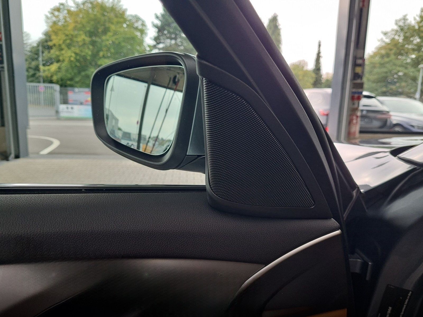 BMW 530d Touring Head-Up HiFi DAB AHK Shz. Lenkradhz foto 18