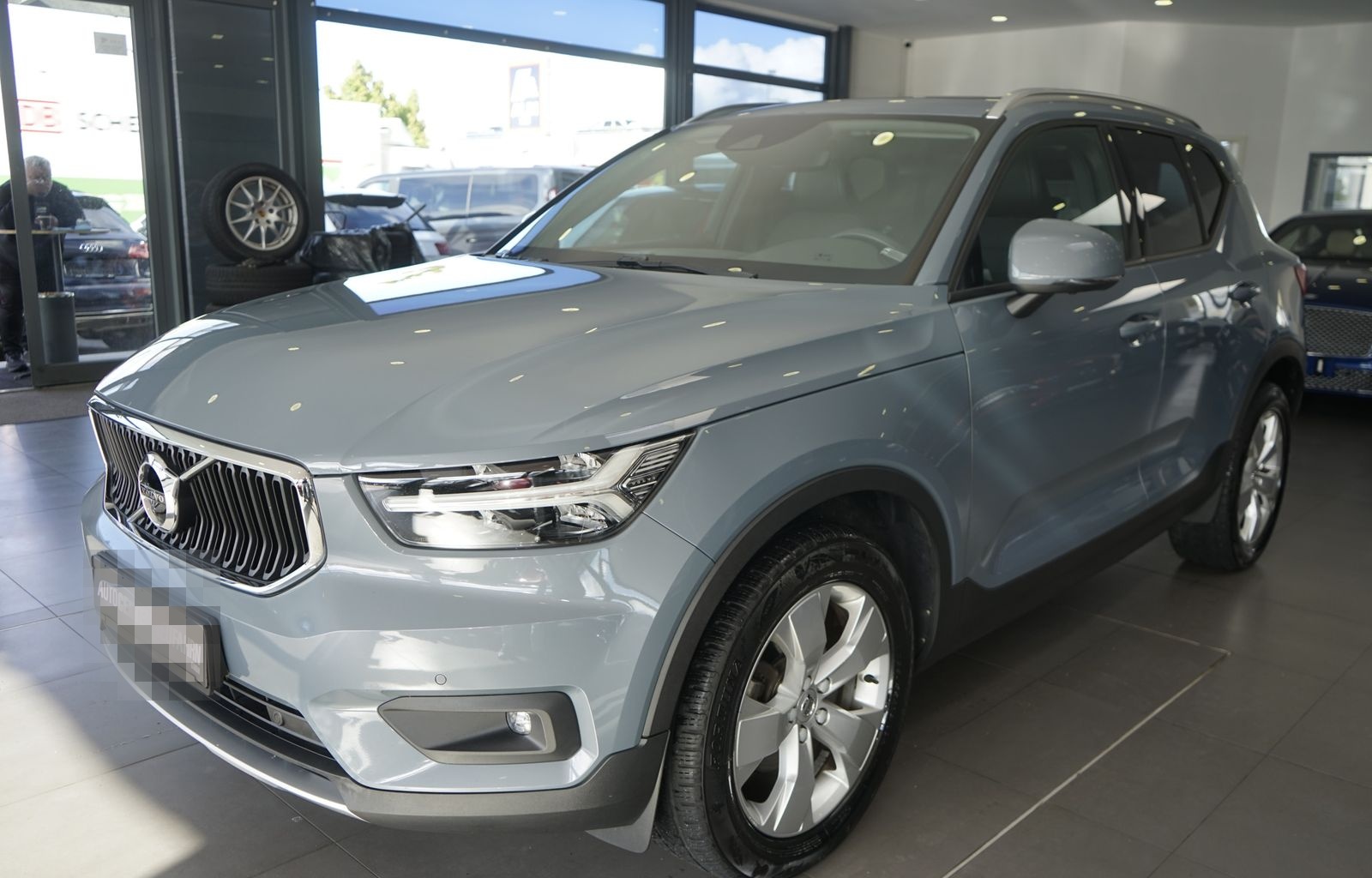 Volvo XC40 Momentum Pro 2WD+NAVI+PANO+TOT WINKEL+360°K foto 3