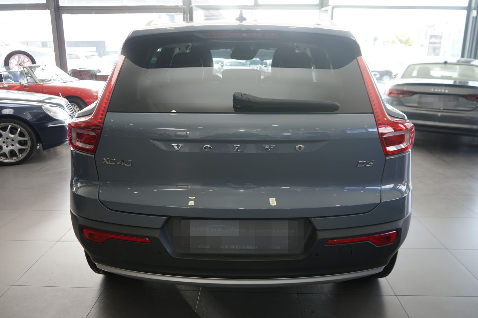 Volvo XC40 Momentum Pro 2WD+NAVI+PANO+TOT WINKEL+360°K foto 6