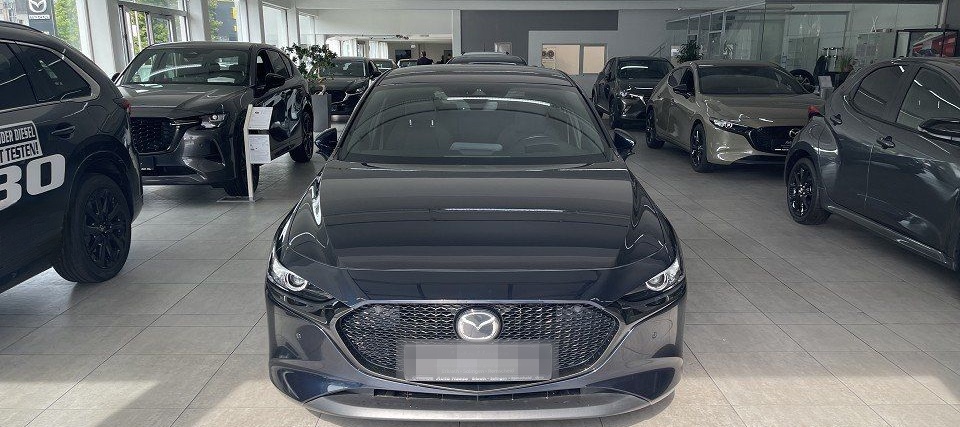 Mazda 3 2.0 122PS 6GS Selection HuD NAVI LED DAB+ foto 2
