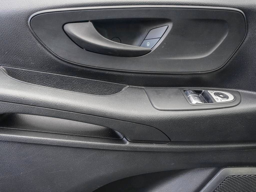 Mercedes-Benz Vito Mixto 114 TEMPOMAT DAB Kamera Navi foto 13