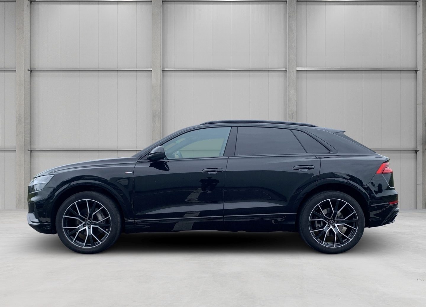Audi Q8 S-line Sportpaket Luftfederung StandHZG AHK-e foto 2
