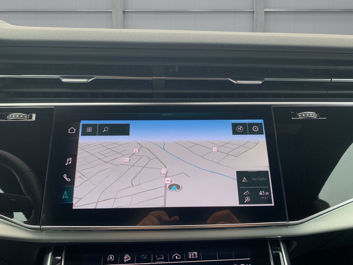 Audi Q8 S-line Sportpaket Luftfederung StandHZG AHK-e foto 7