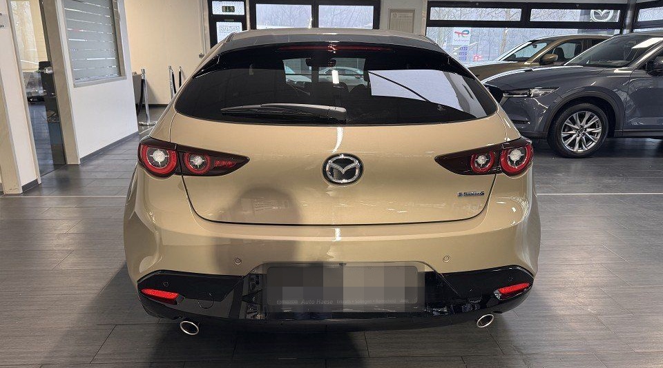 Mazda 3 2.5 140PS Exclusive-line Matrix LED Bose 360°  foto 25