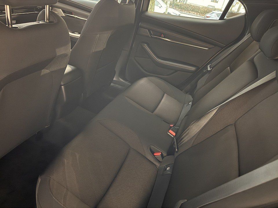 Mazda 3 2.5 140PS Exclusive-line Matrix LED Bose 360°  foto 4