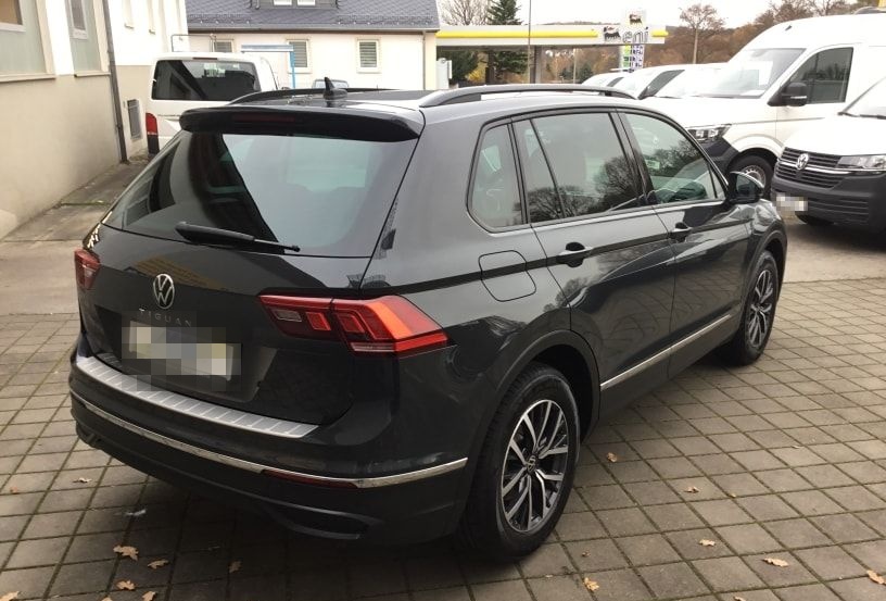 Volkswagen Tiguan Life 17"LM 3AC+ LED 4PDC SHzg MFA+ FSE foto 2