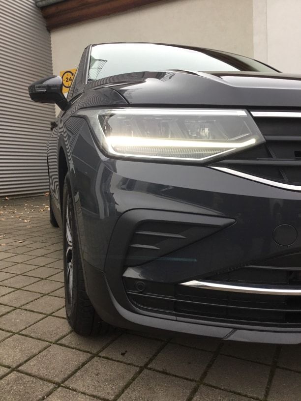 Volkswagen Tiguan Life 17"LM 3AC+ LED 4PDC SHzg MFA+ FSE foto 24