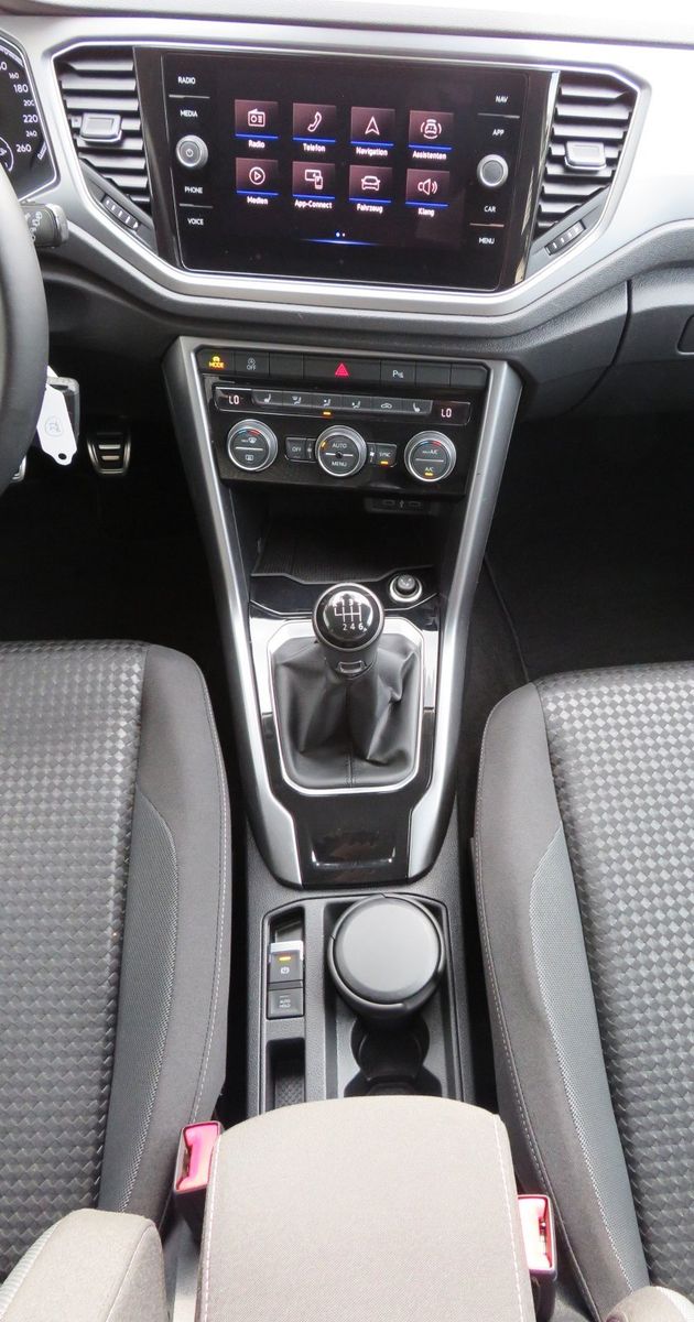 Volkswagen T-Roc 1.0 TSI Active /Sprachbedienung/DAB+/PDC v foto 7