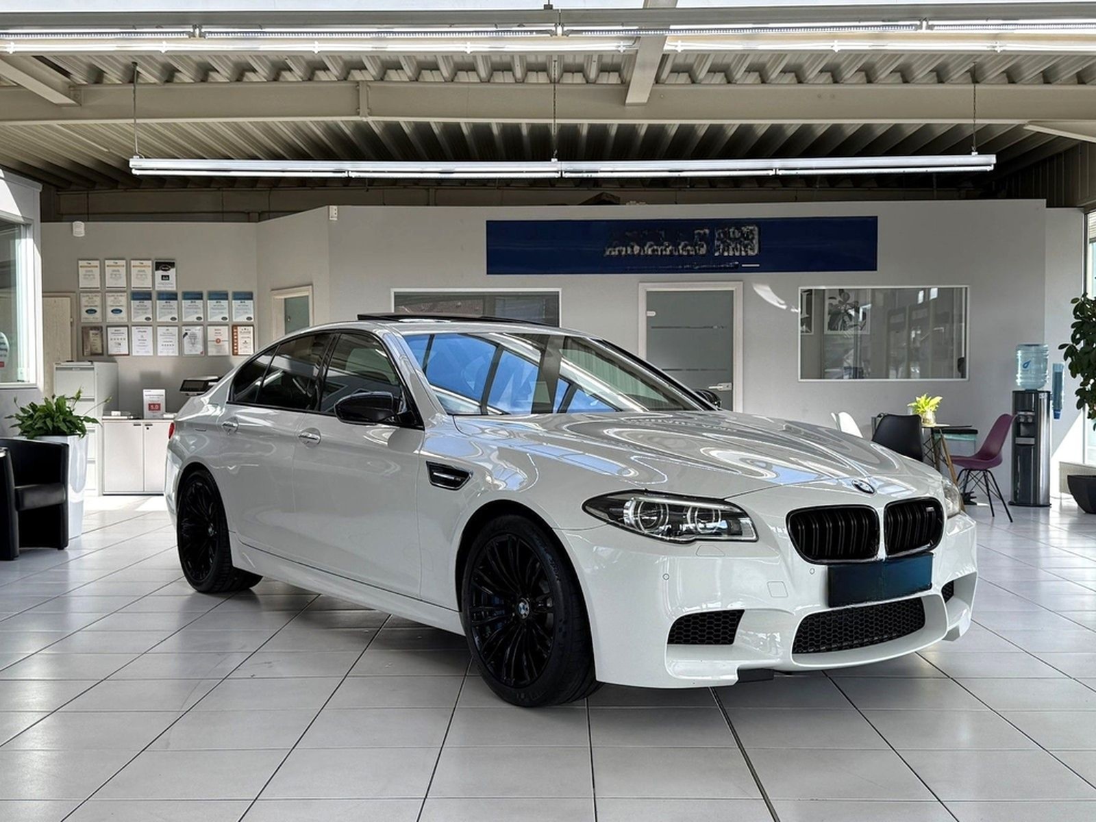 BMW M5 Shadow-Line Head-Up Schiebedach LED H&K foto 3
