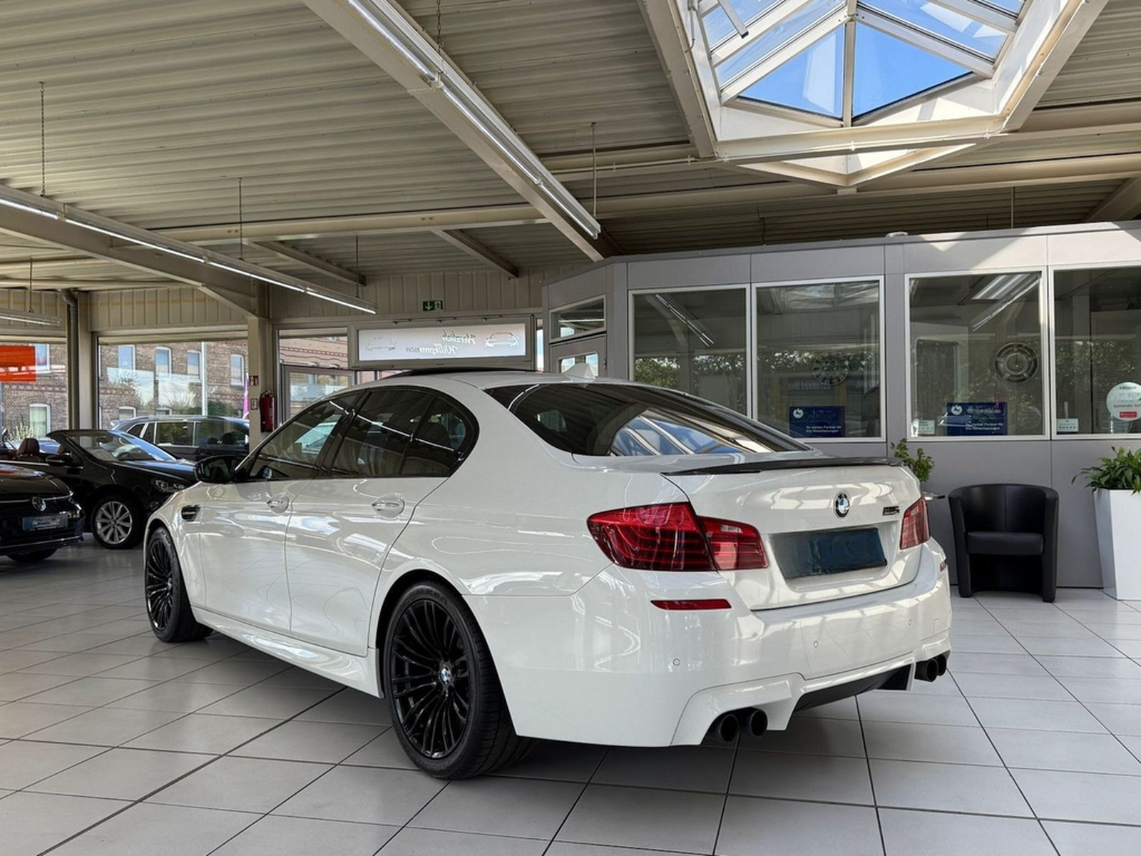 BMW M5 Shadow-Line Head-Up Schiebedach LED H&K foto 4