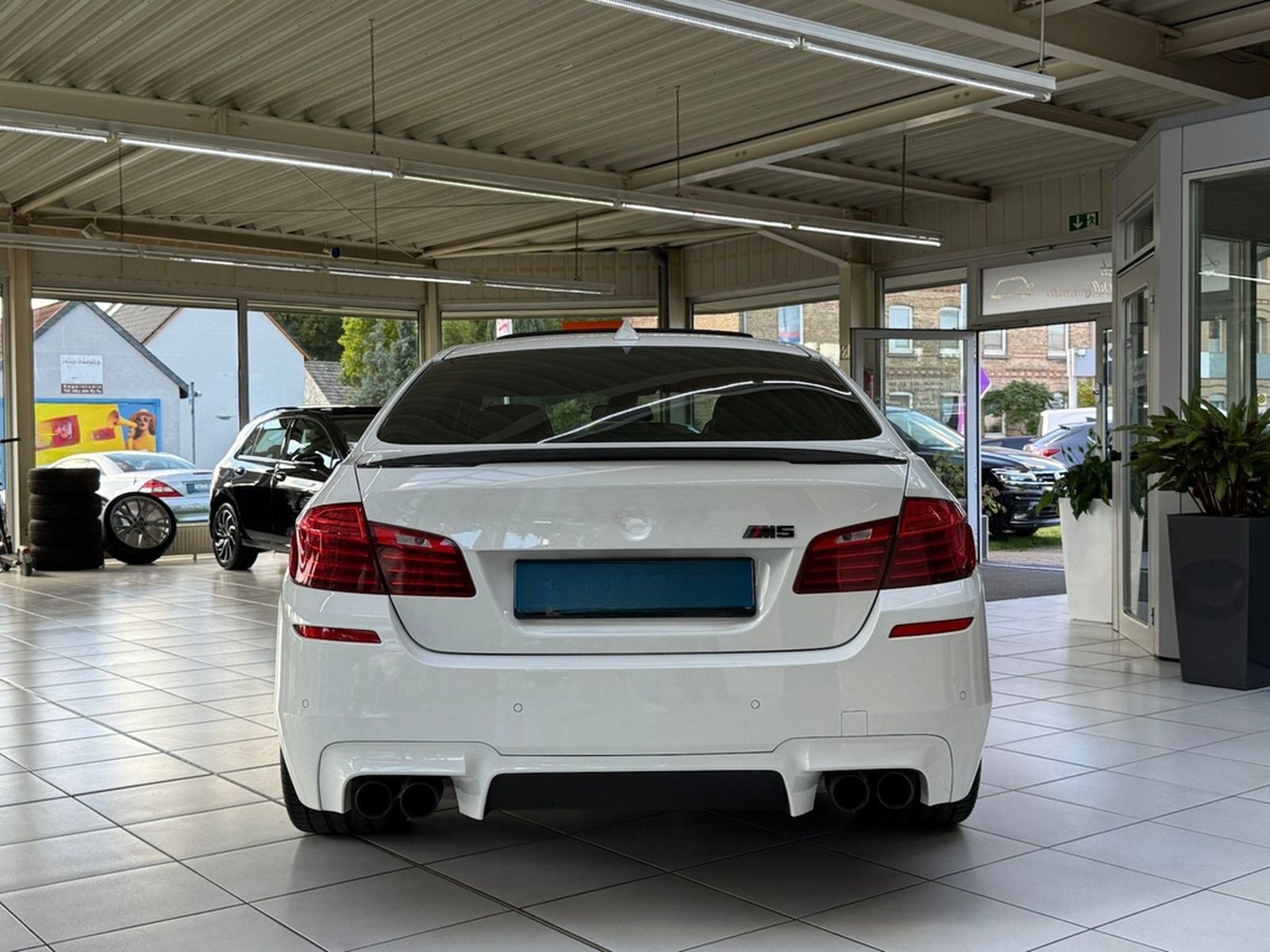 BMW M5 Shadow-Line Head-Up Schiebedach LED H&K foto 6