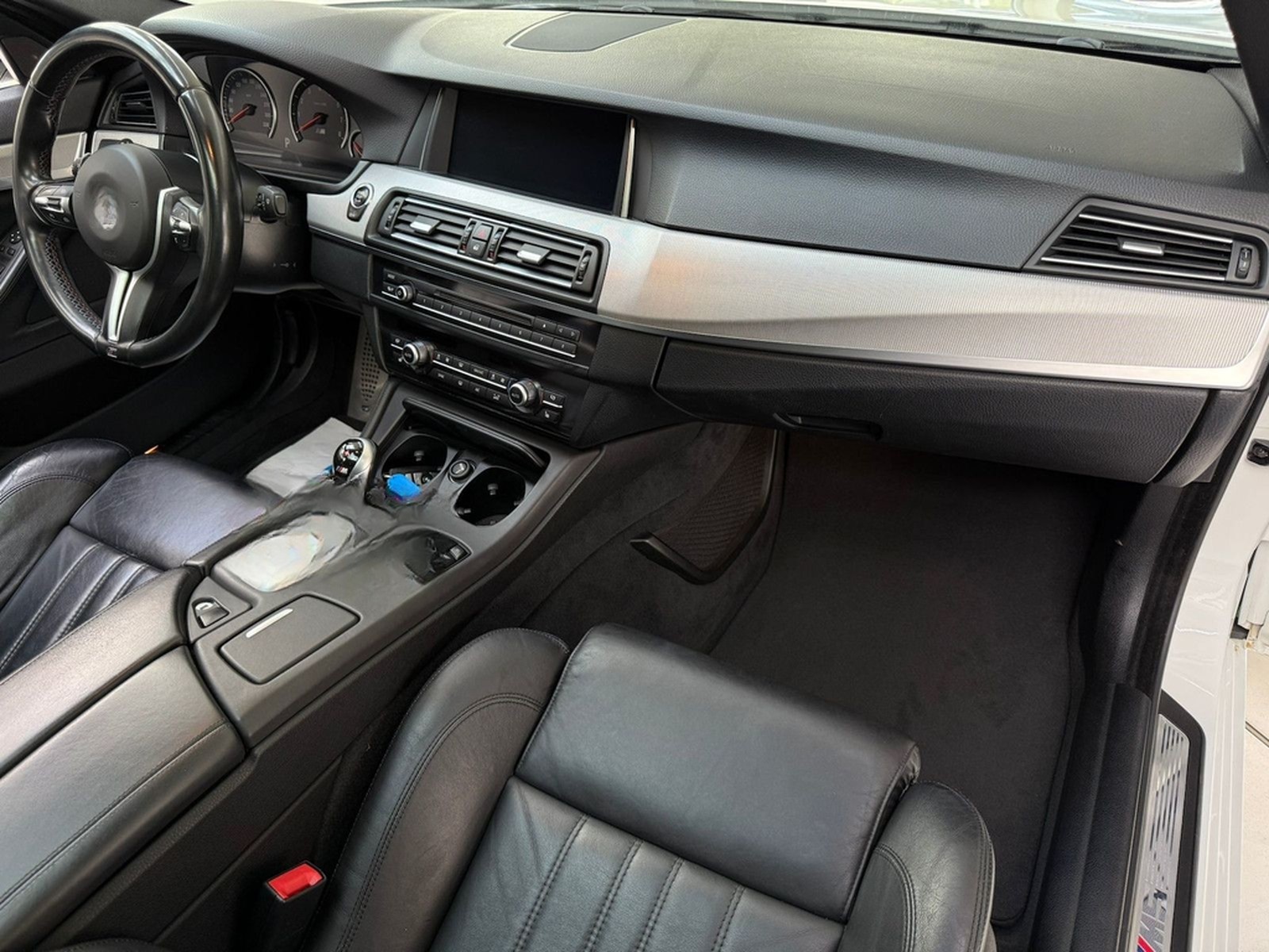 BMW M5 Shadow-Line Head-Up Schiebedach LED H&K foto 10
