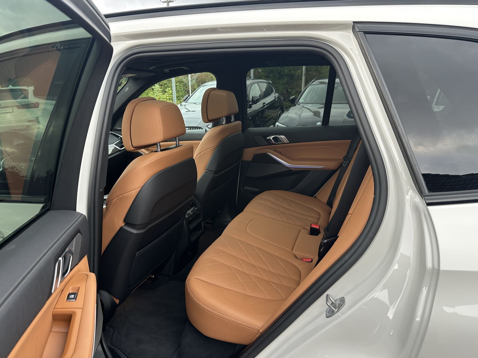 BMW X5 xDrive40d (a M Sportpaket Head-Up HK HiFi foto 3