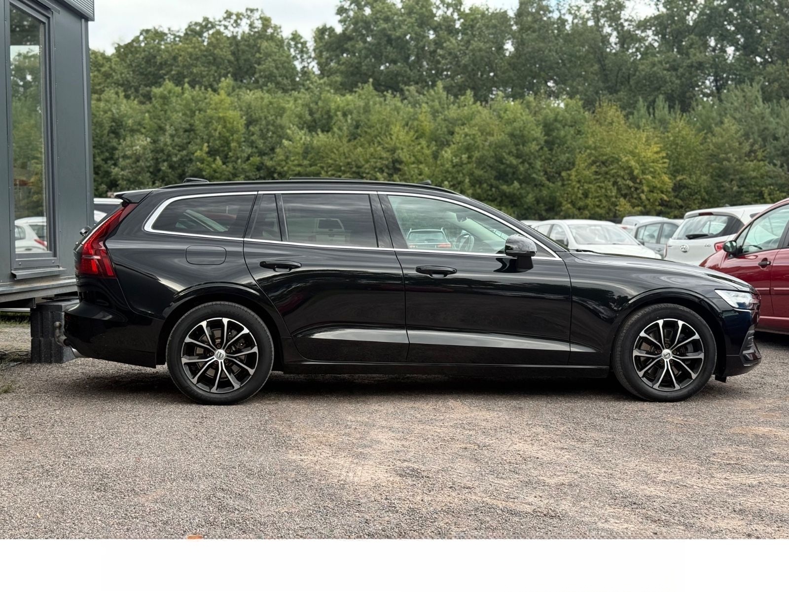 Volvo V60 Kombi Momentum Pro PANO AHK 4ZONEN ACC KAM foto 7