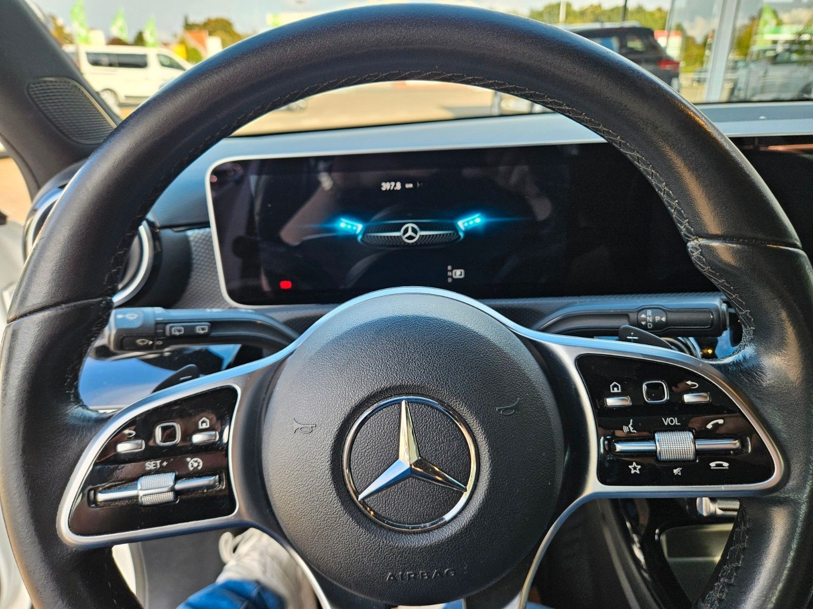 Mercedes-Benz A 220 KAM NAV AUTOMATIK SHZ LEDER foto 12