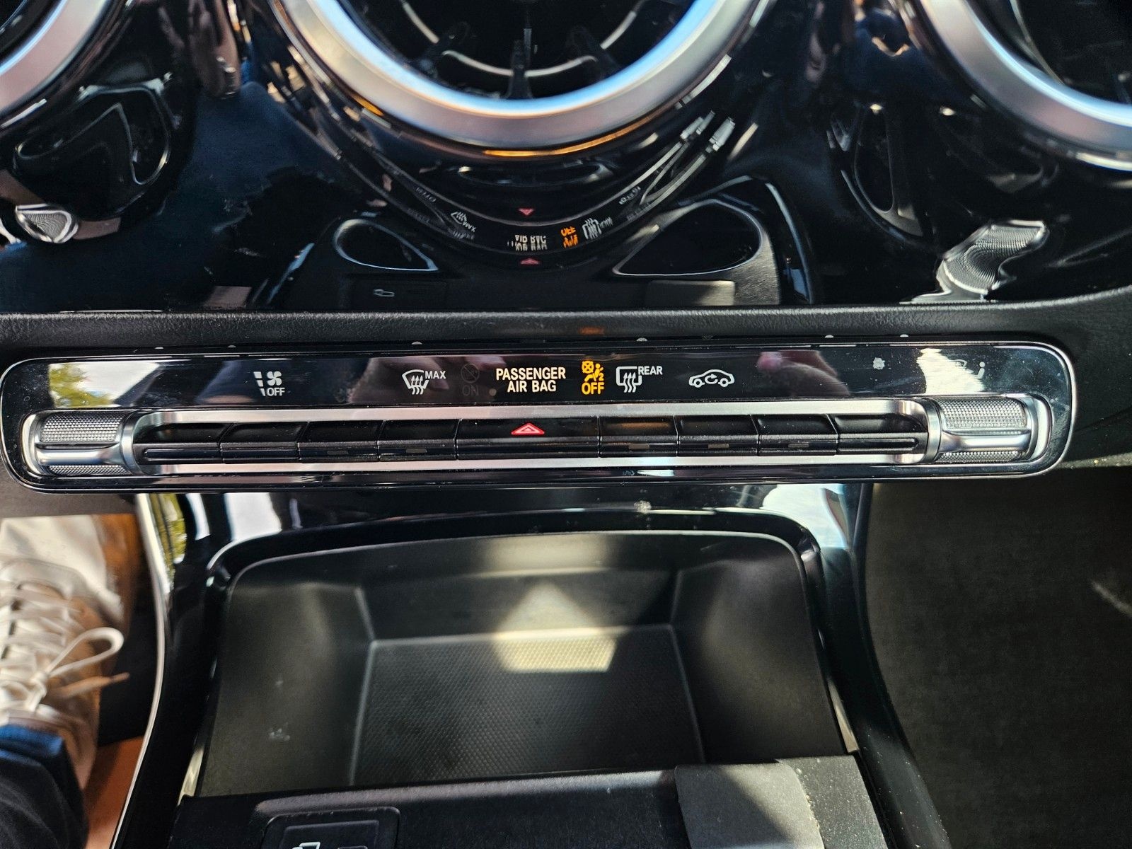 Mercedes-Benz A 220 KAM NAV AUTOMATIK SHZ LEDER foto 19