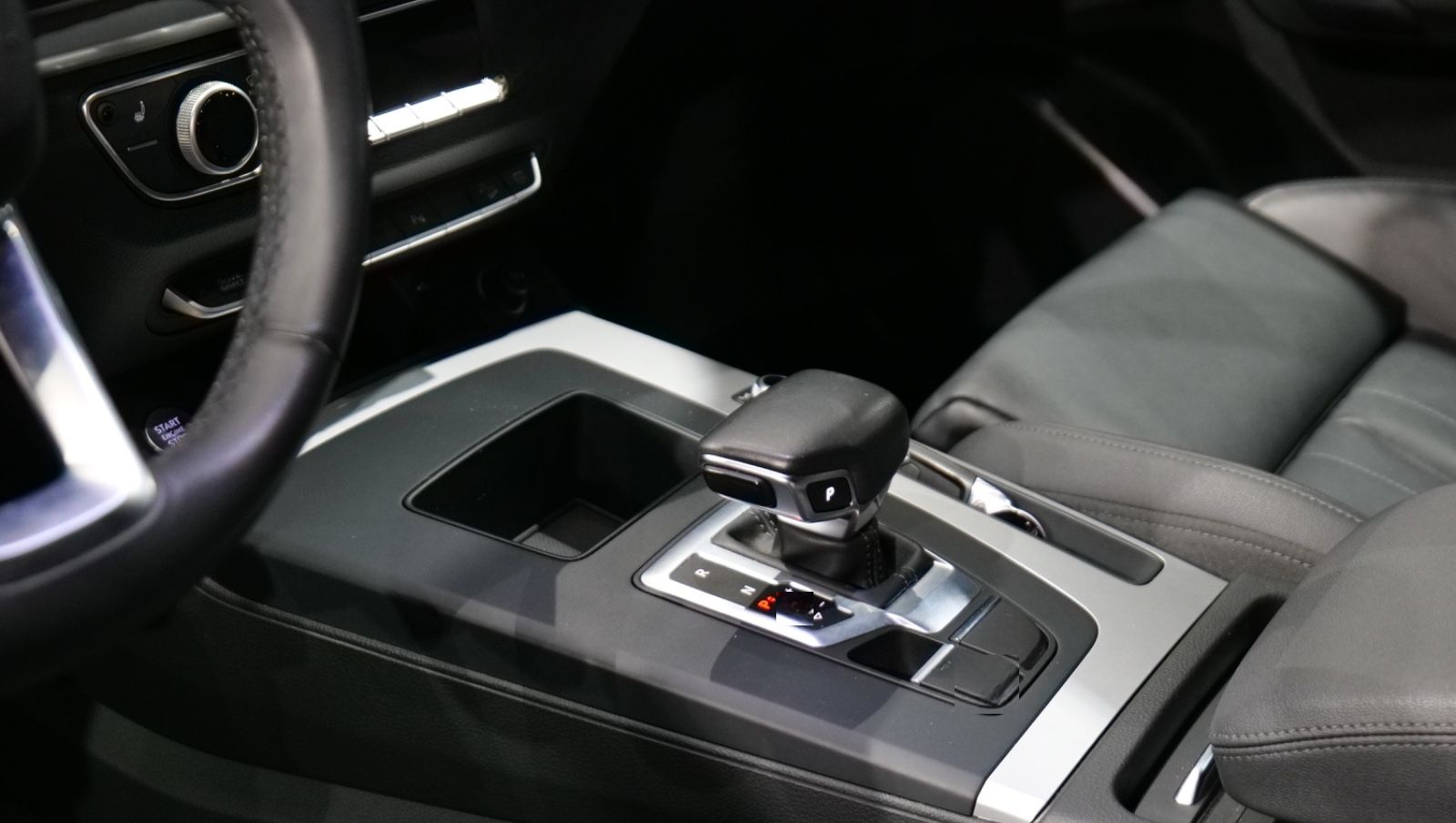 Audi Q5 40 TDI quattro*AHK*Automatik*MwSt* foto 14