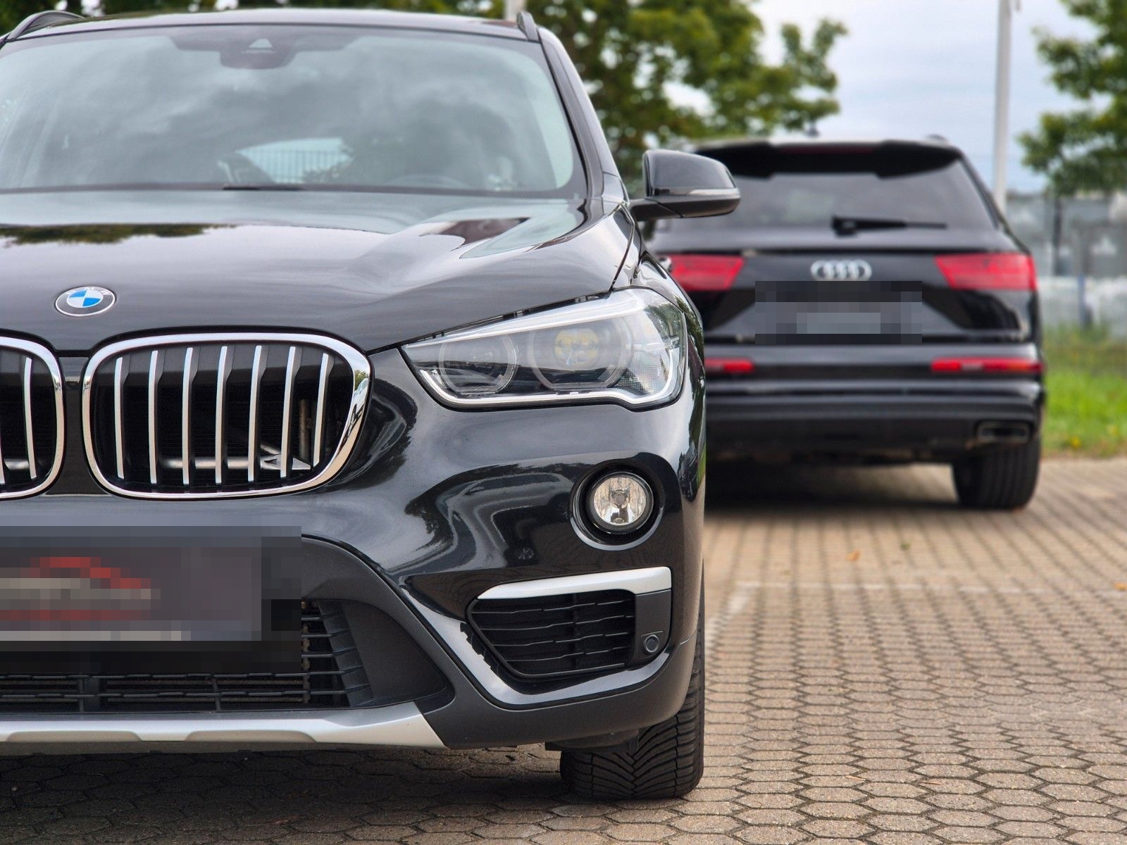 BMW X1 xDrive 20i xLine Automatik Panorama Leder foto 5