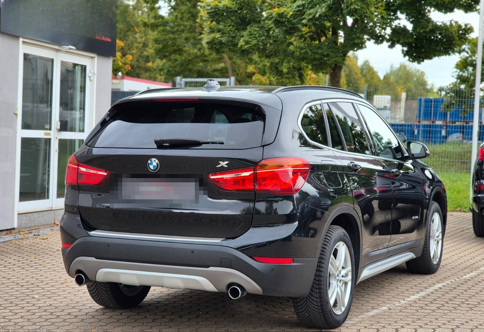 BMW X1 xDrive 20i xLine Automatik Panorama Leder foto 8