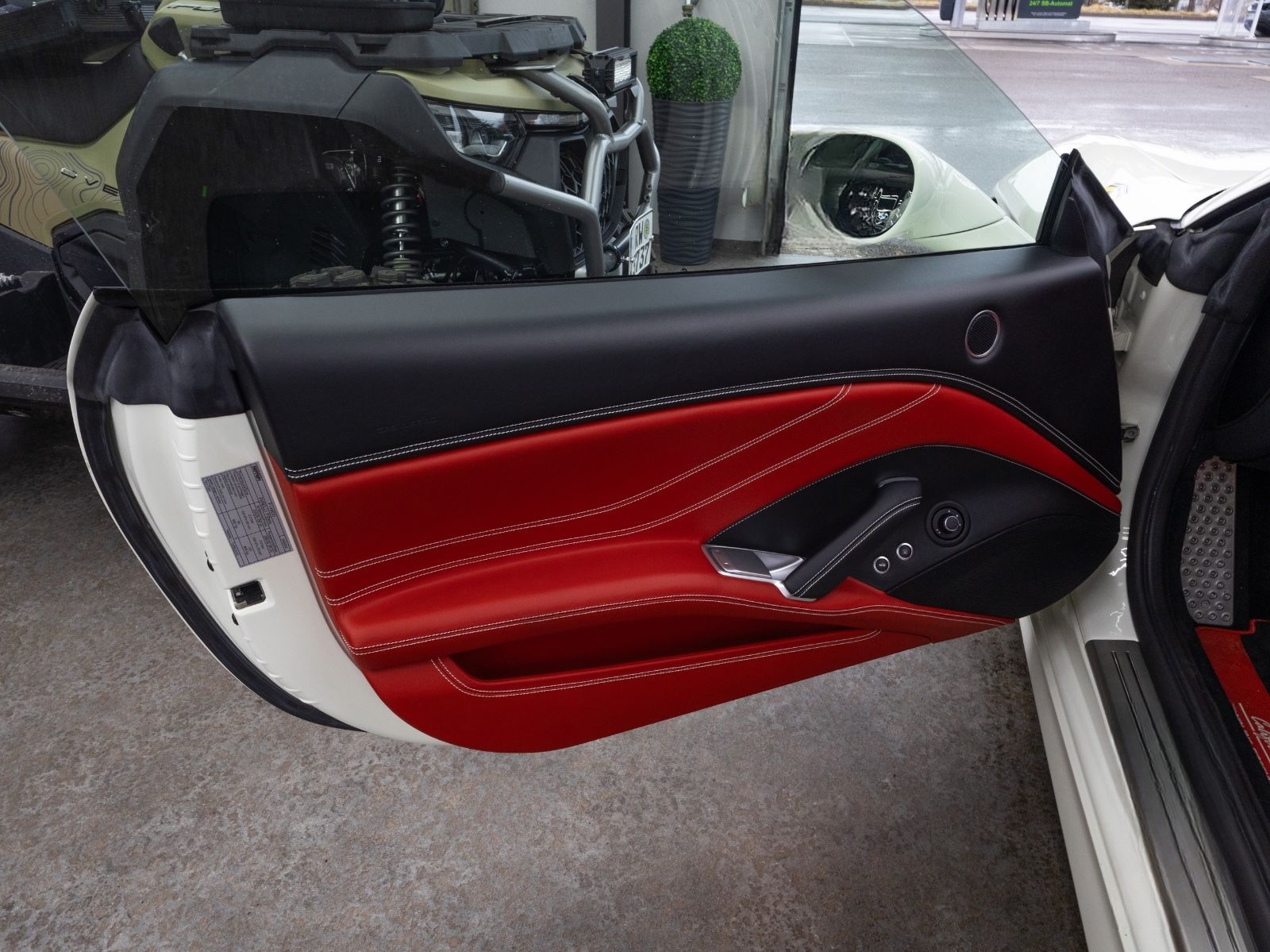 Ferrari T*Handling Speciale*LED*SCHECKHEFT*LIMITED* foto 9