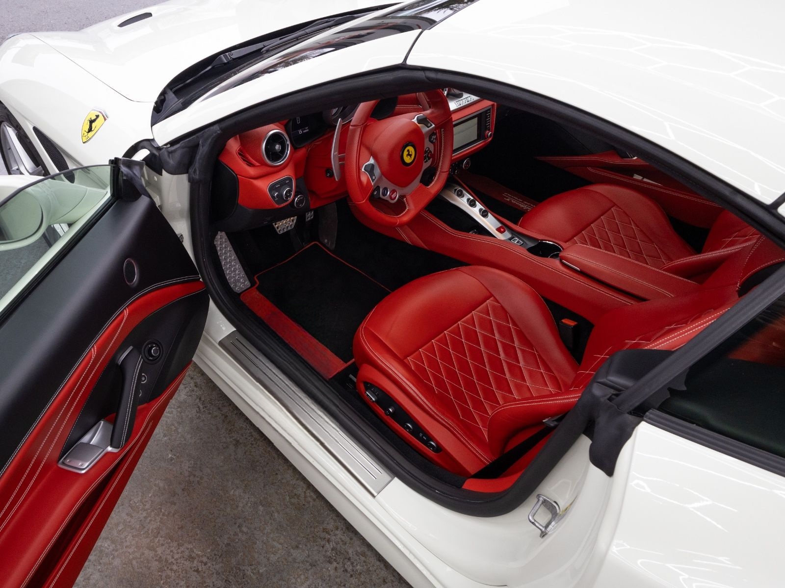 Ferrari T*Handling Speciale*LED*SCHECKHEFT*LIMITED* foto 10