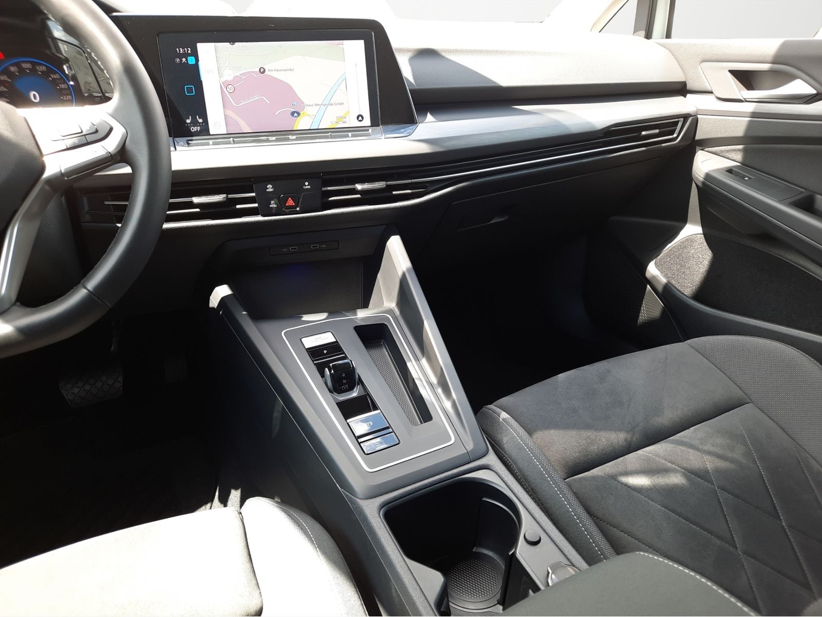 Volkswagen Golf VIII 2.0TDI Style LED+/AHK/Navi/ACC/App foto 19
