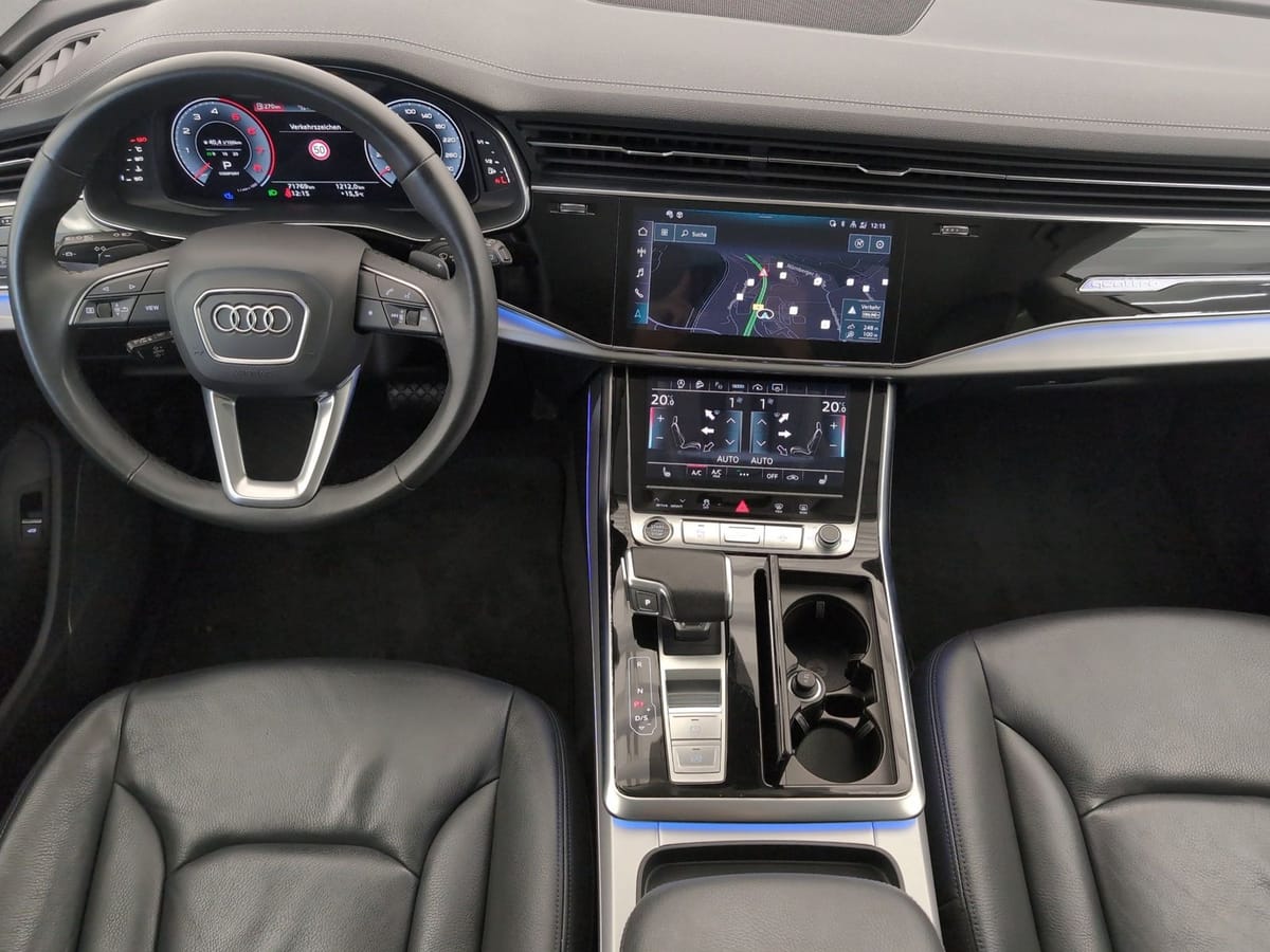 Audi Q8 55 TFSI quattro Navi LED Luftfahrwerk PDC Na foto 7