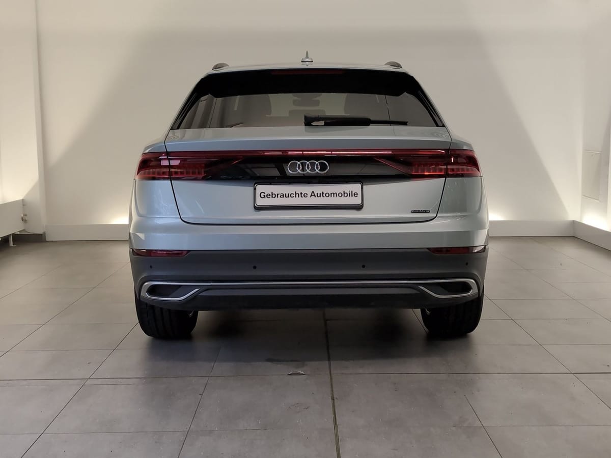 Audi Q8 55 TFSI quattro Navi LED Luftfahrwerk PDC Na foto 9