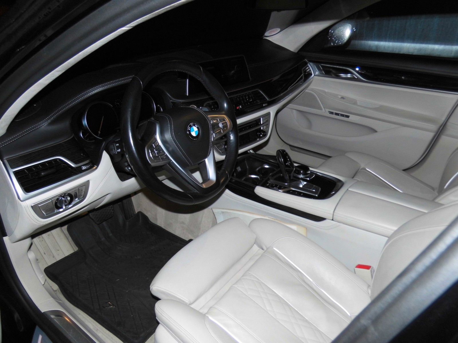 BMW 750 d xDrive Navi Klima Individual foto 6