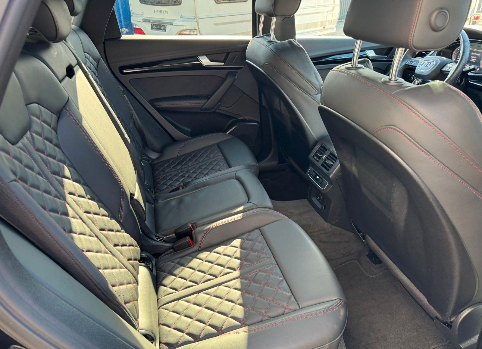 Audi SQ5 Sportback 3.0 TDI quattro Pano Leder Raute foto 18