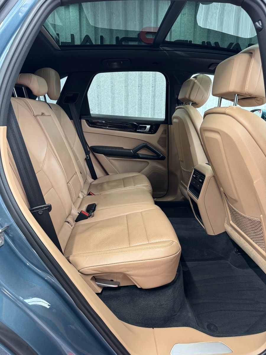 Porsche Cayenne Pano 21` ILS Kamera Leder Navi Tempo foto 14