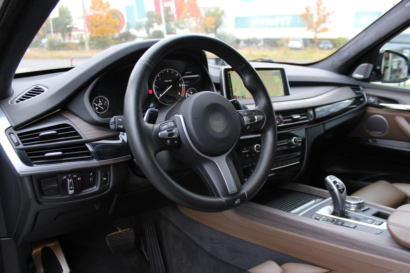 BMW X5 M50 d Individual ACC Softclose B&O Pano RFK foto 14