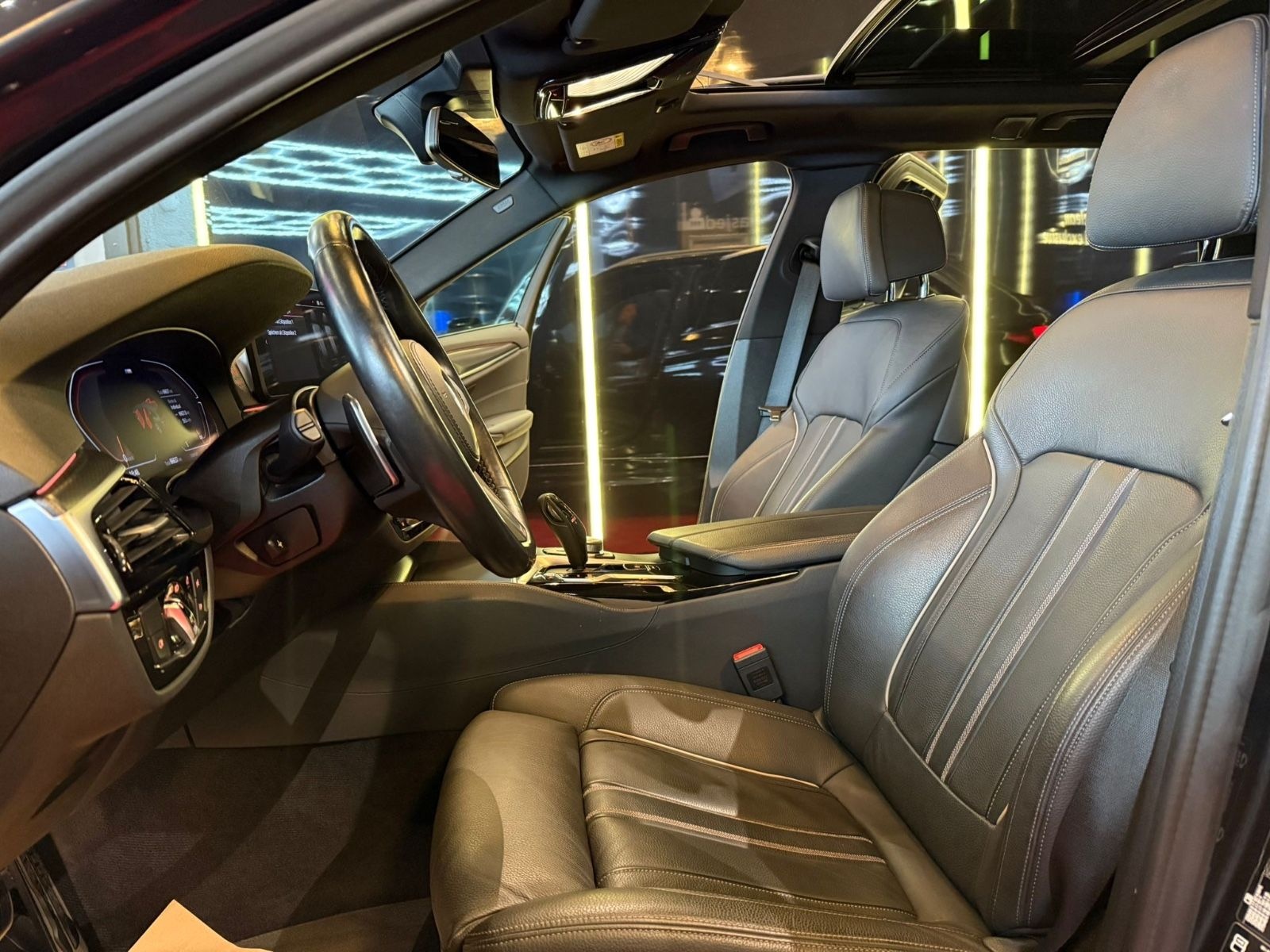 BMW 540 Touring 540 d xDrive M Sport*Panor/Memory* foto 16