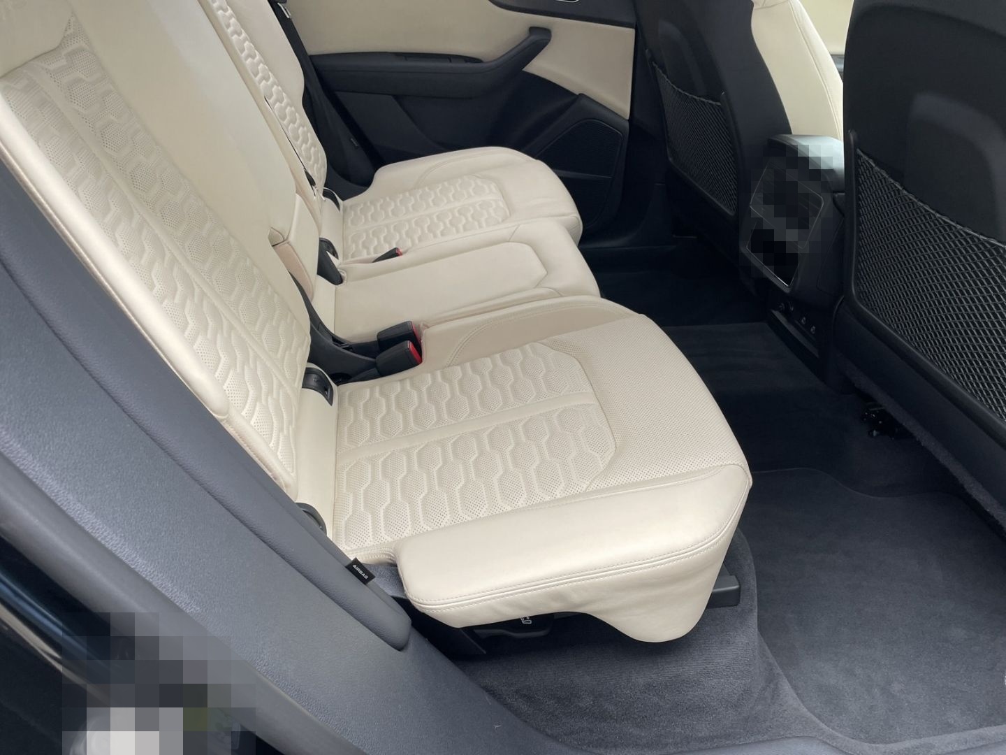 Audi RSQ8 4,0 TFSI qu Matrix AHK Standhzg Pano Memory foto 8