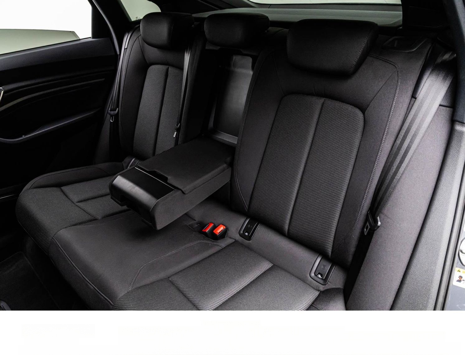 Audi Q8 E-TRON 50 SPORTBACK S LINE BLACK MATRIX/B&O foto 17