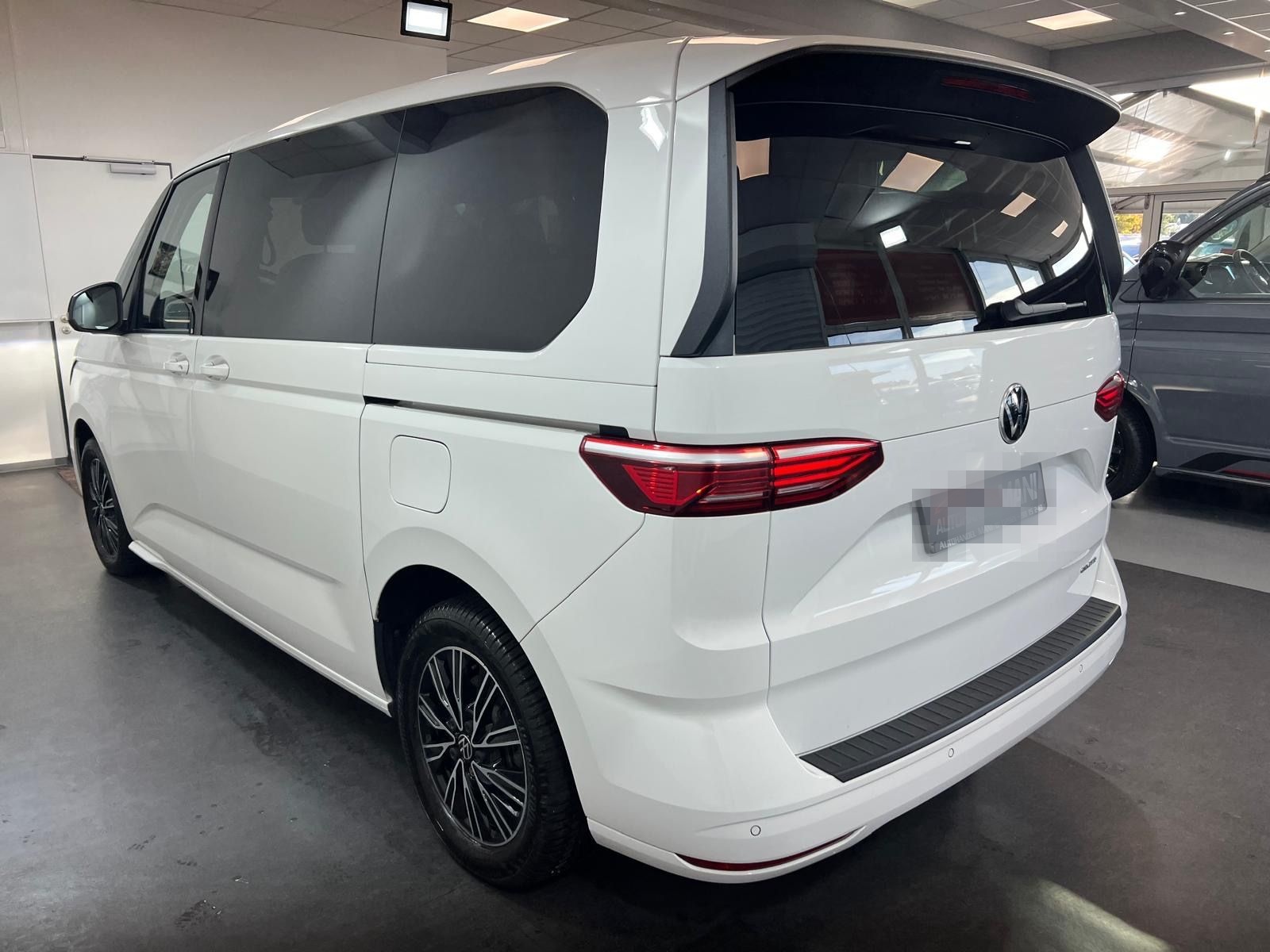 Volkswagen T7 Multivan Life eHybrid/AHK/ACC/PDC/LED/DSG/ foto 6