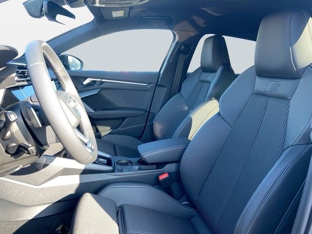 Audi A3 Sportback 45TFSIe S-line Matrix LED Scheinwer foto 6