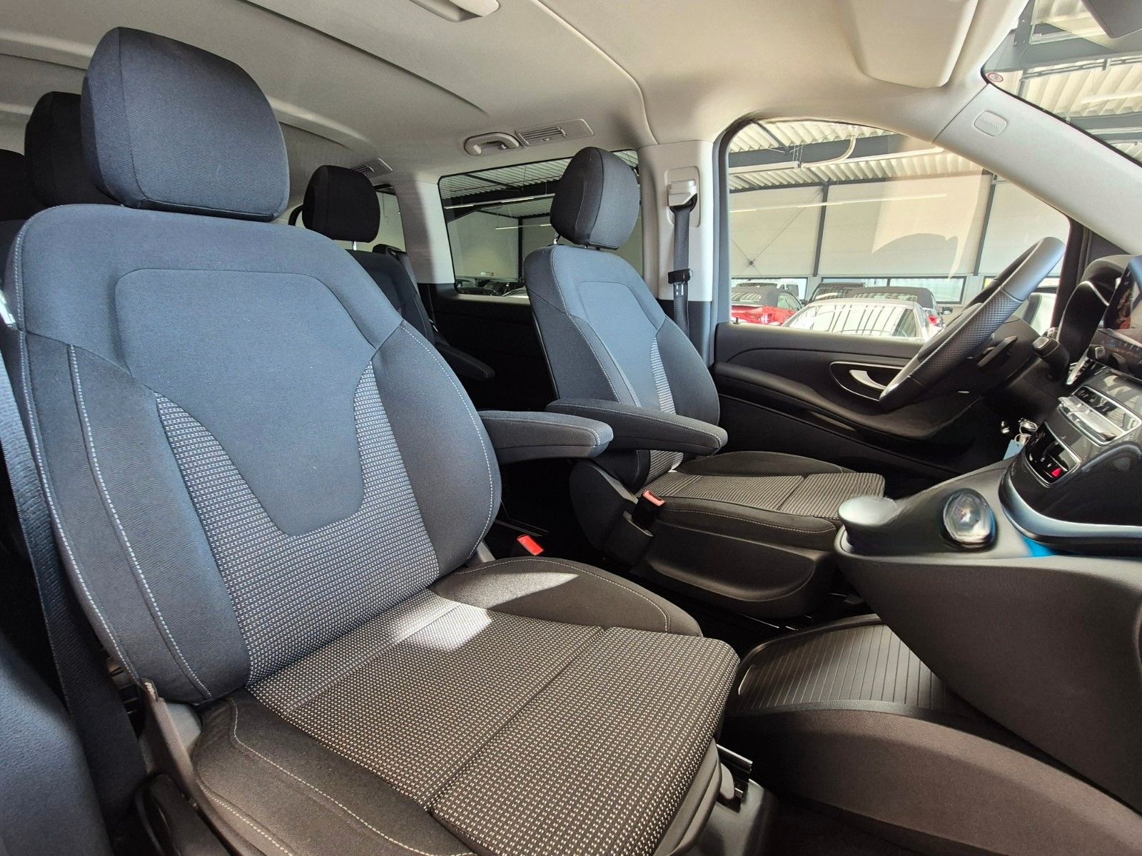 Mercedes-Benz V 250 d EDITION LANG MBUX LED STANDHZ AIRMATIC foto 12