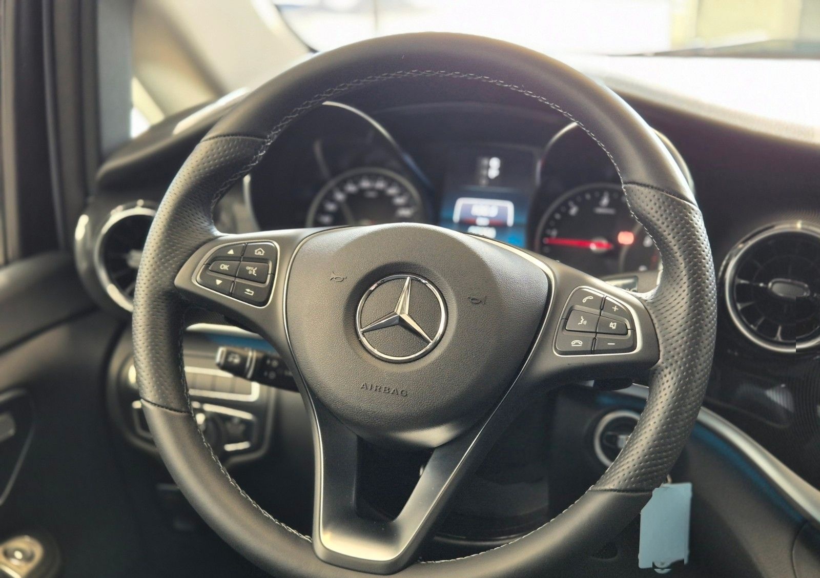 Mercedes-Benz V 250 d EDITION LANG MBUX LED STANDHZ AIRMATIC foto 21