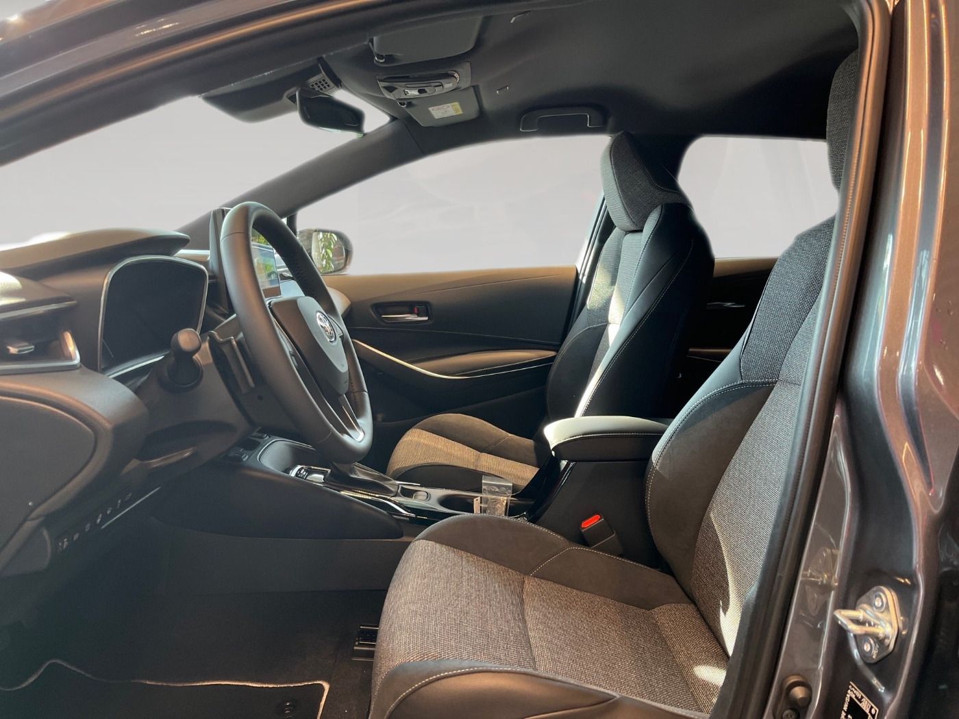 Toyota Corolla 2,0 Hybrid TS Teamplayer mit Technik AUT foto 7