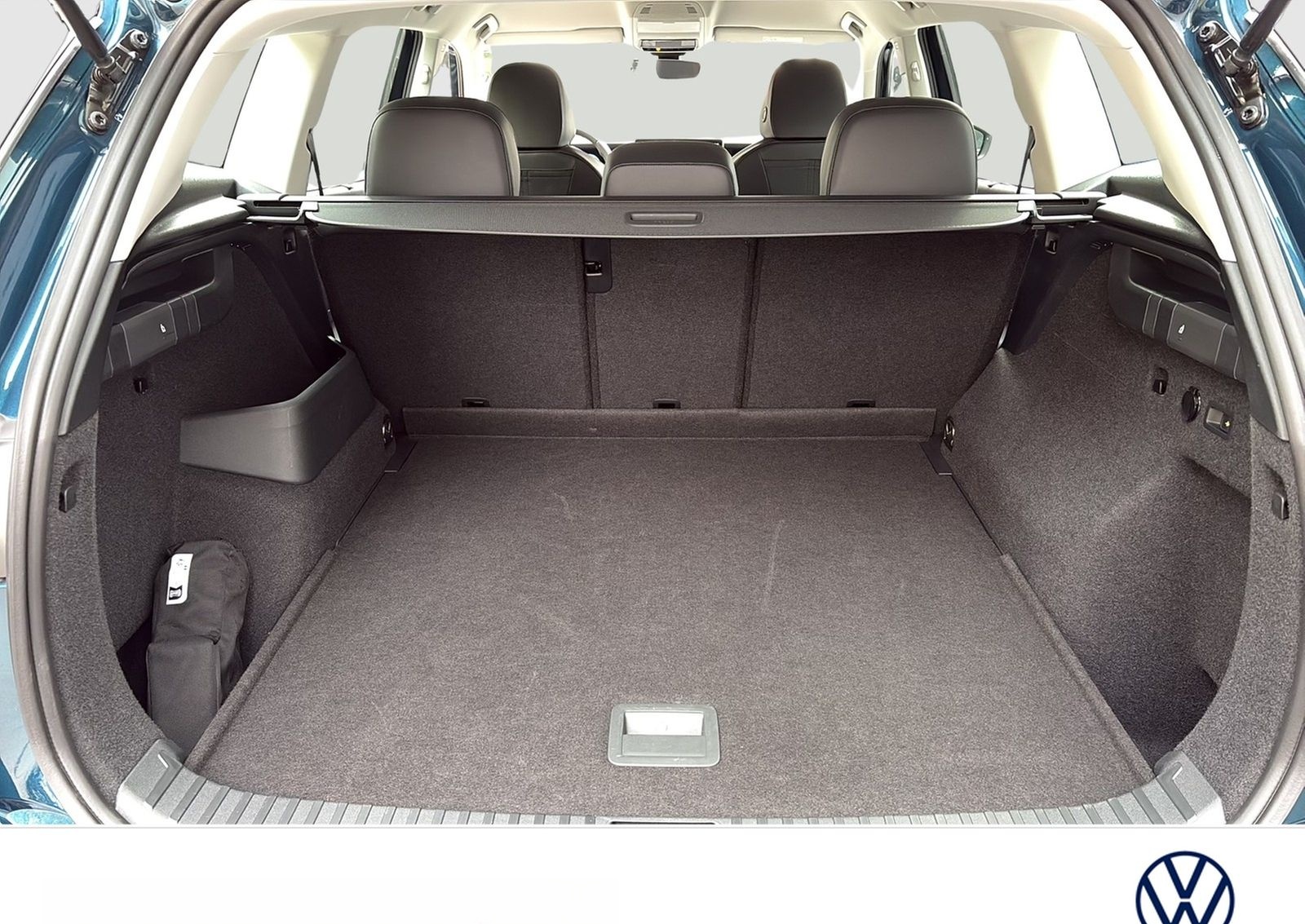 Volkswagen Tayron 2.0 LIFE 4X4 AHK CAM ACC LM18 CARPLAY foto 16