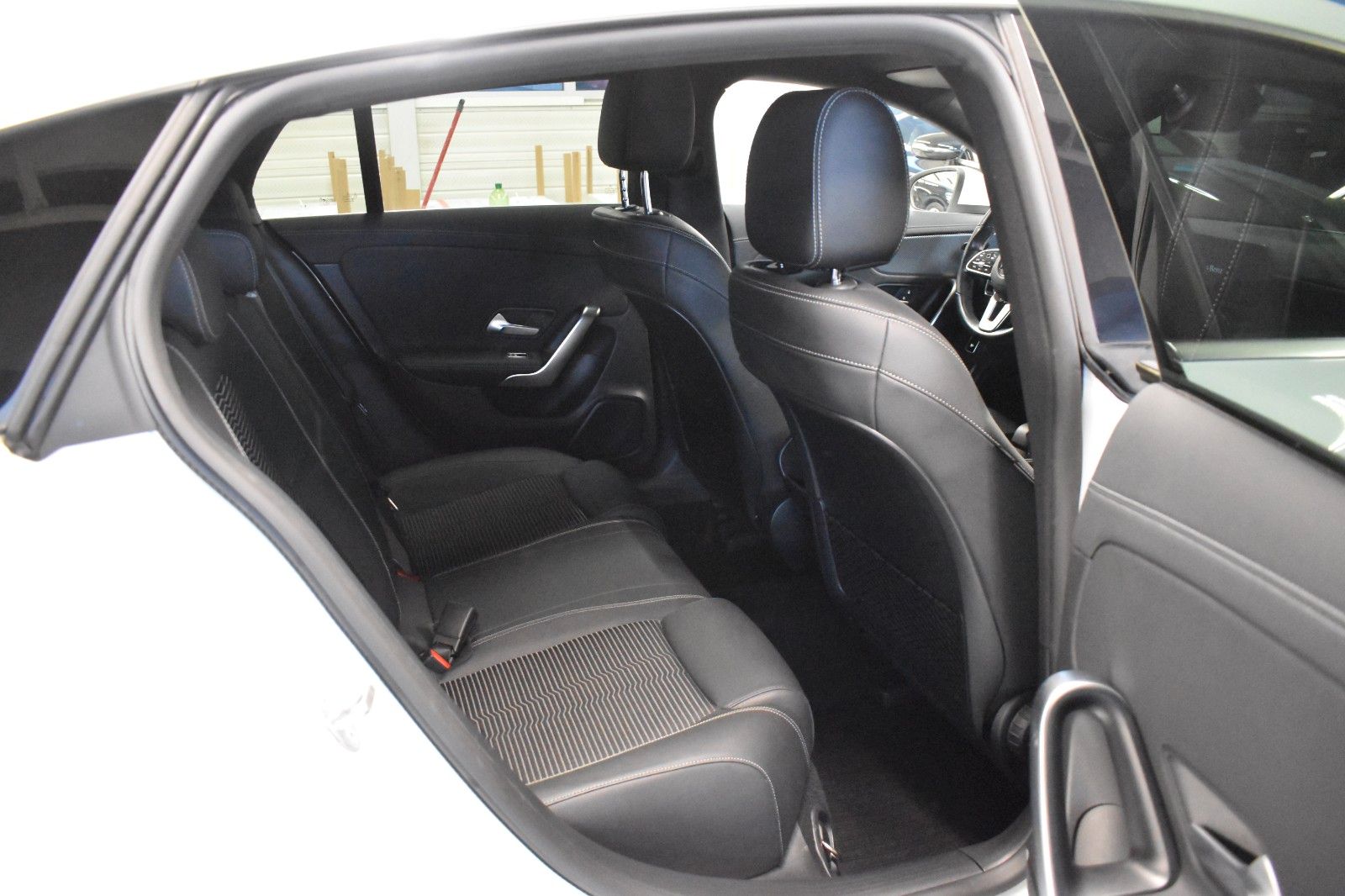 Mercedes-Benz CLA 220 d Shooting Brake*LED*NAVI*SPORT*KAMERA foto 6