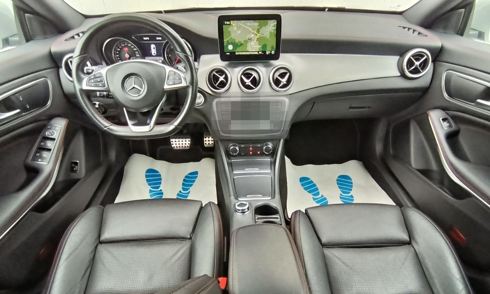 Mercedes-Benz CLA 220 d 4Matic AMG Leder Navi LED Car/Play foto 16