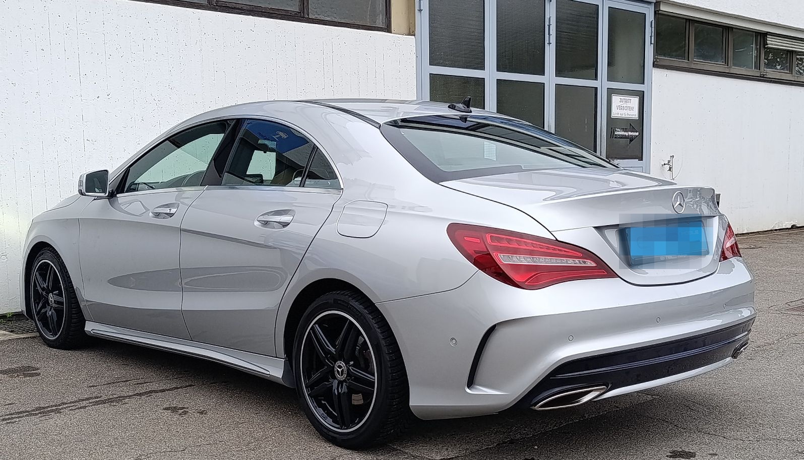 Mercedes-Benz CLA 220 d 4Matic AMG Leder Navi LED Car/Play foto 4