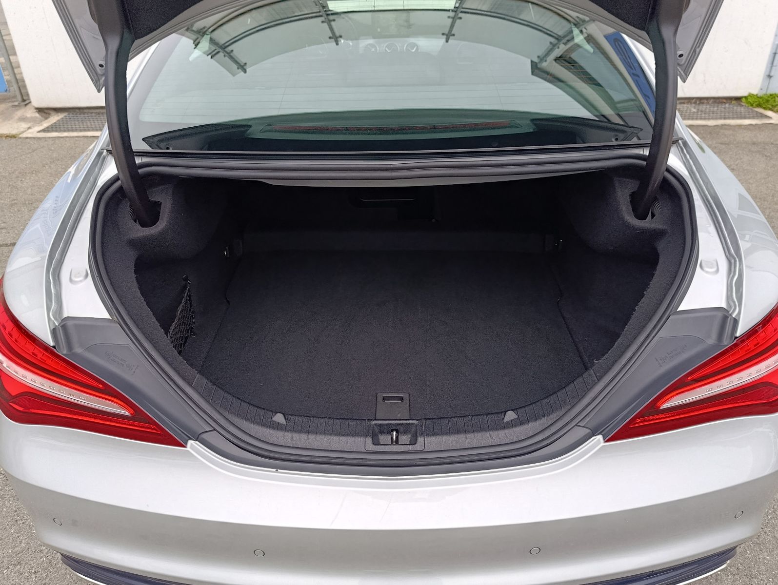 Mercedes-Benz CLA 220 d 4Matic AMG Leder Navi LED Car/Play foto 9