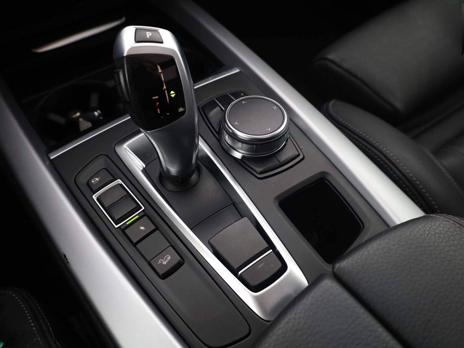 BMW X5 xDrive35i CHROME LINE HUD,MEMORY,AHK,KAMERA foto 22