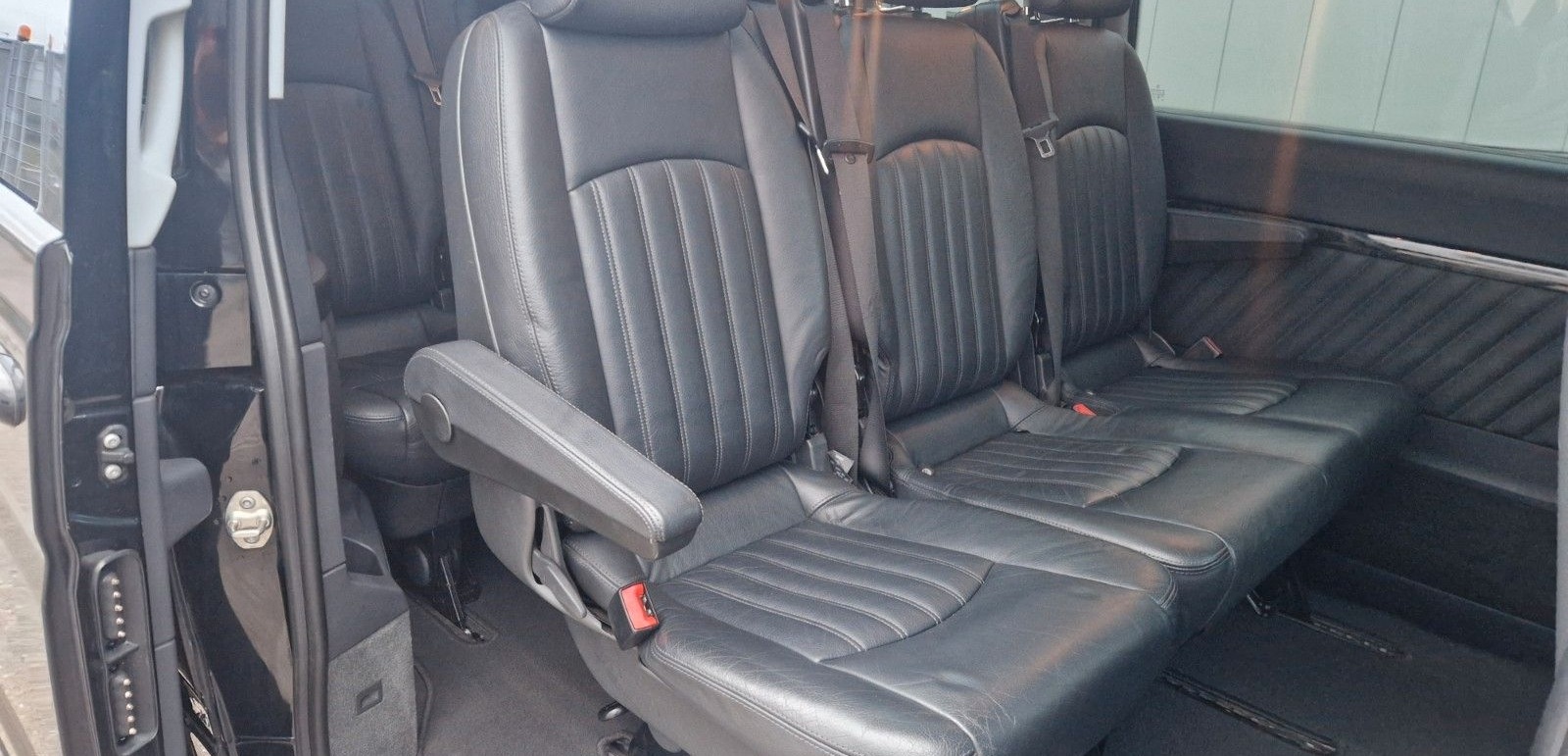 Mercedes-Benz Viano 3.0 CDI Avantgarde 125 Lang 8Pl Leder Pano foto 14