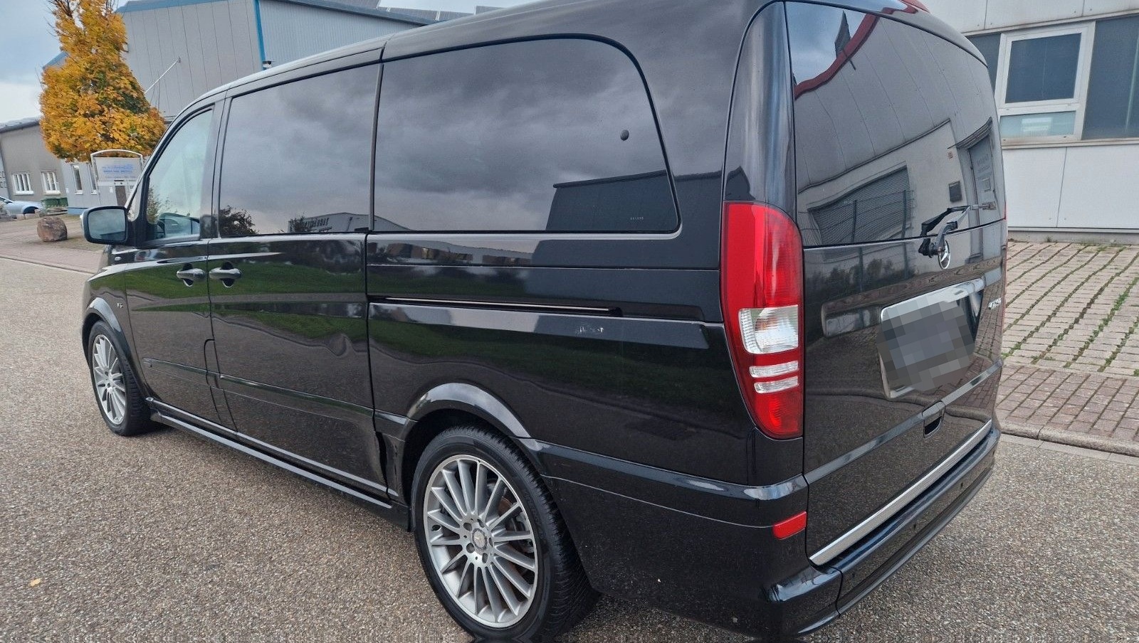 Mercedes-Benz Viano 3.0 CDI Avantgarde 125 Lang 8Pl Leder Pano foto 3