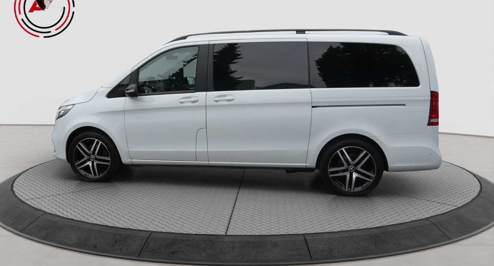 Mercedes-Benz V250d EDITION 4MATIC Lang MBUX KAM AHK PANORAMA foto 2