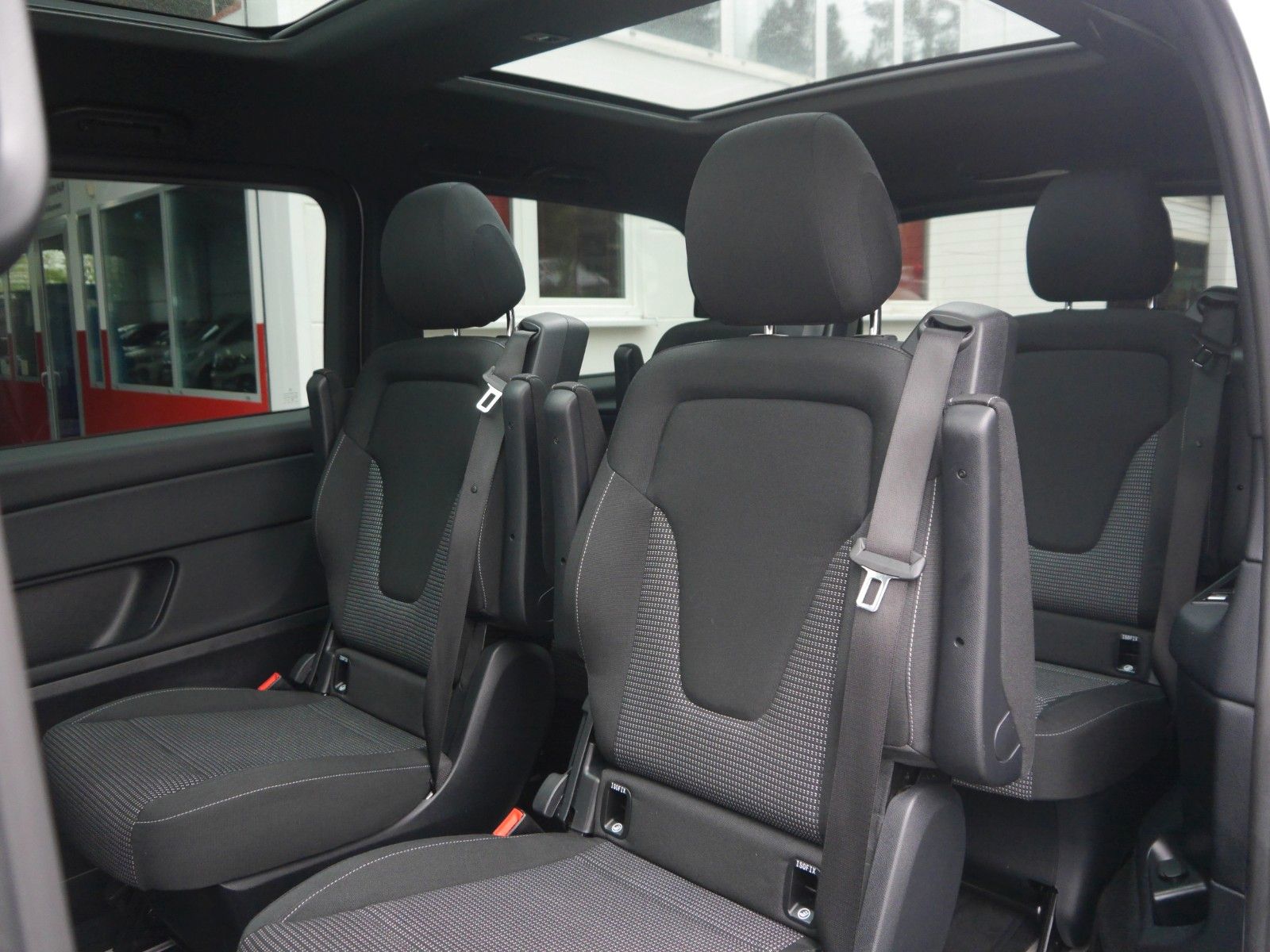 Mercedes-Benz V250d EDITION 4MATIC Lang MBUX KAM AHK PANORAMA foto 16